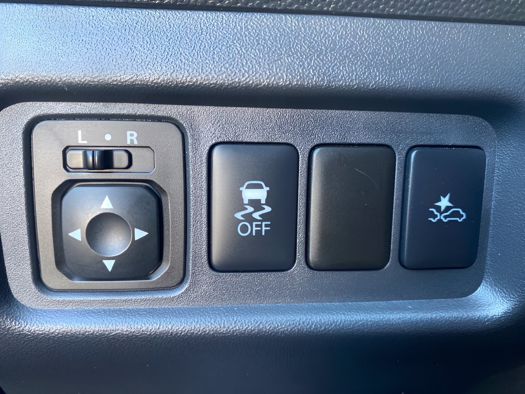 Used 2024 Mitsubishi Mirage ES FWD image 18