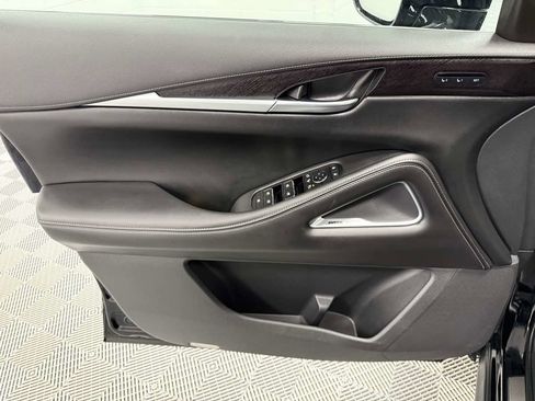 Used 2022 INFINITI QX60 Sensory image 10