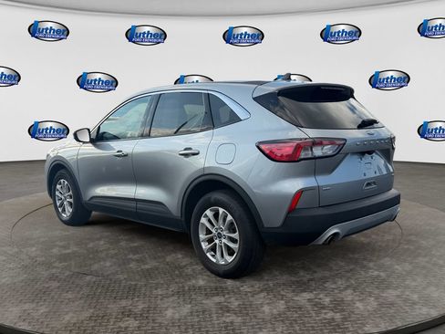 Used 2021 Ford Escape SE AWD/4WD image 3