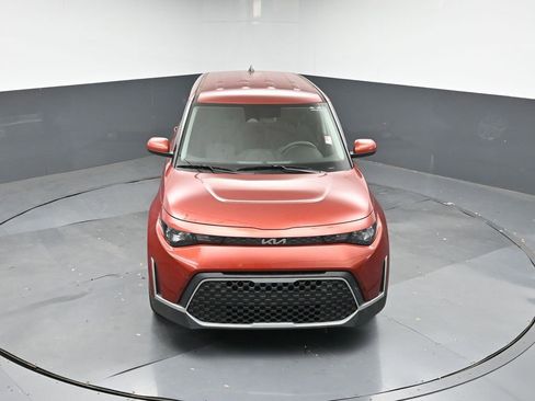 Used 2025 Kia Soul LX image 24