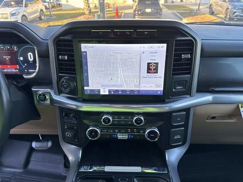 Used 2023 Ford F150 Lariat w/ Trailer Tow Package image 26