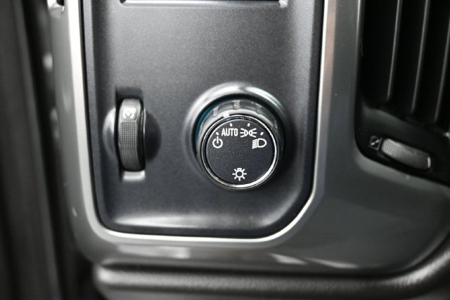 Used 2018 Chevrolet Silverado 1500 LT RWD image 22