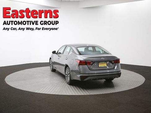 Used 2024 Nissan Altima 2.5 SV image 64