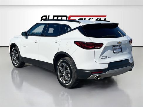 Used 2024 Chevrolet Blazer LT image 5