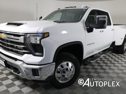 Used 2025 Chevrolet Silverado 3500 LTZ image 1