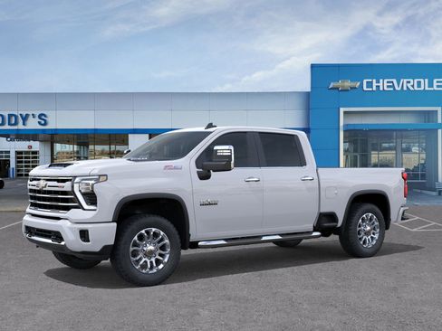 New 2026 Chevrolet Silverado 3500 LT w/ Z71 Chrome Sport Edition AWD/4WD image 2