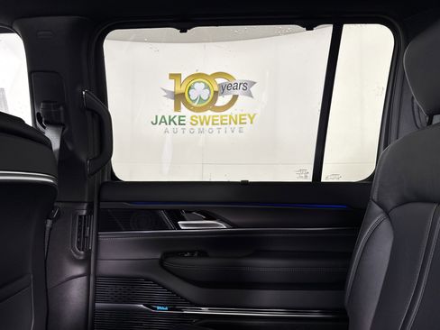 New 2026 Jeep Grand Wagoneer L Summit image 25