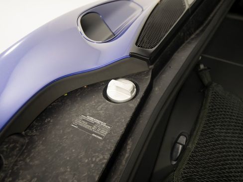 Used 2020 McLaren GT image 35