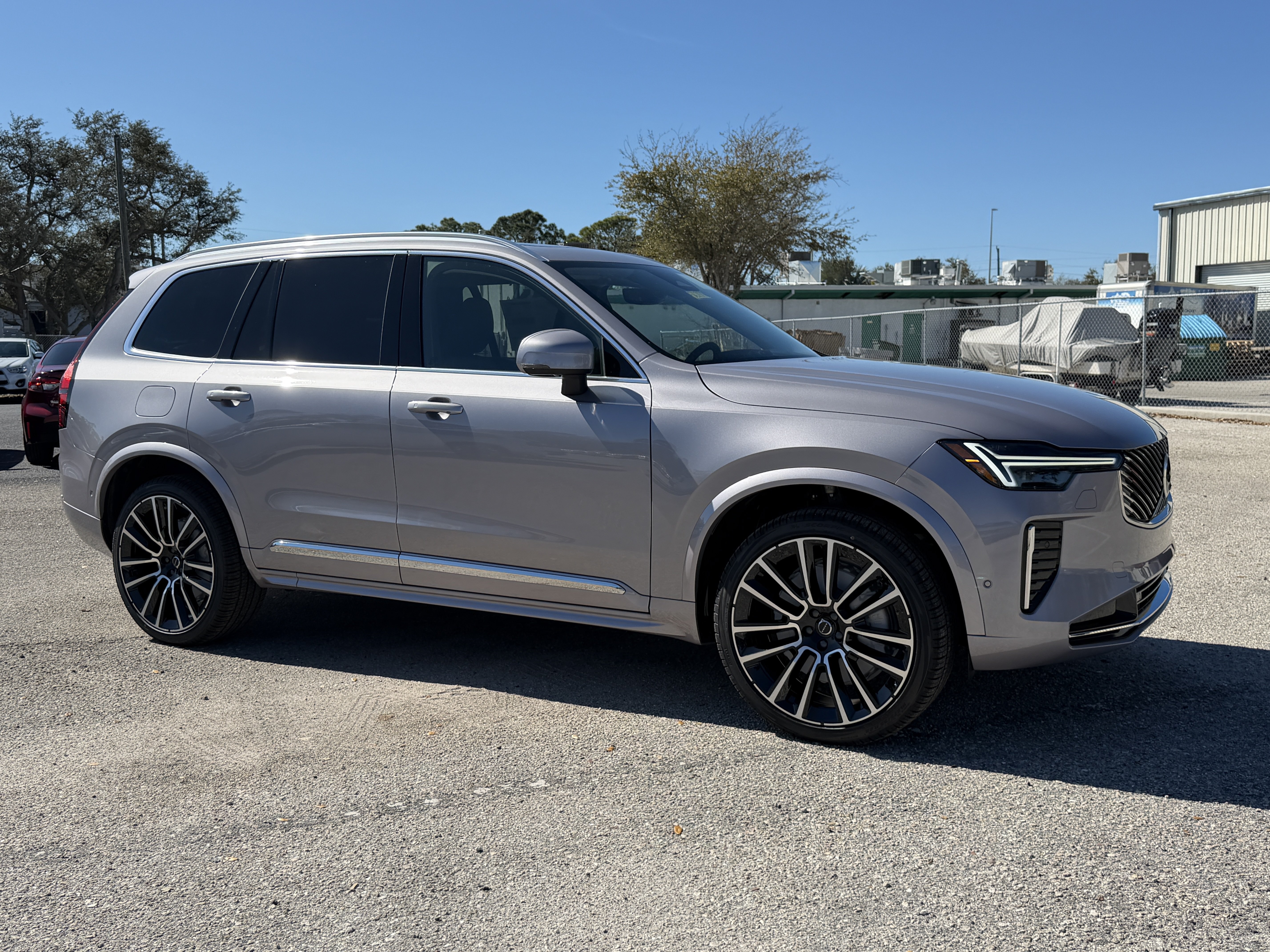 New 2026 Volvo XC90 B5 Ultra w/ Protection Package AWD/4WD image 1