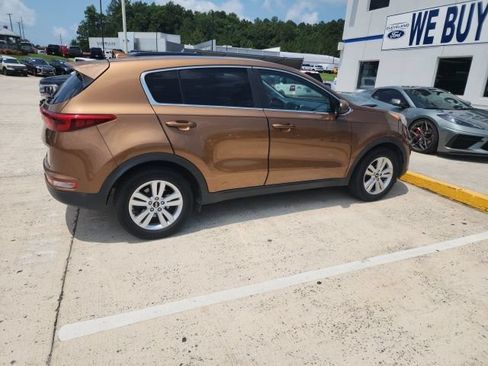Used 2019 Kia Sportage LX FWD image 15