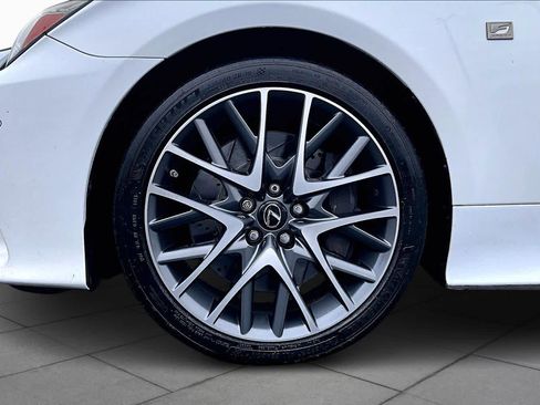 Used 2016 Lexus RC 200t image 11