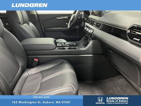 New 2026 Honda Pilot EX-L image 8