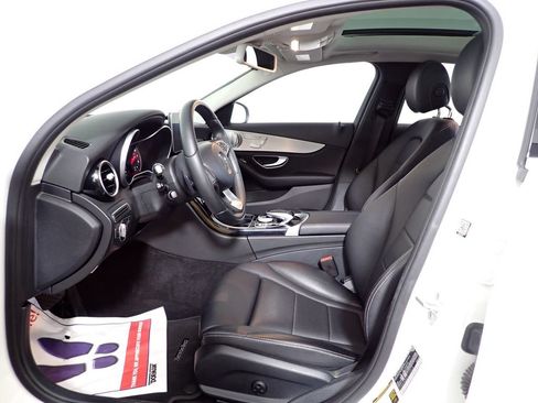 Used 2016 Mercedes-Benz C 300 4MATIC Sedan image 21