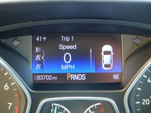 Used 2015 Ford Focus SE w/ Equipment Group 201A image 45