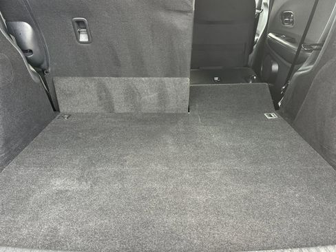 Used 2022 Honda HR-V Sport image 16