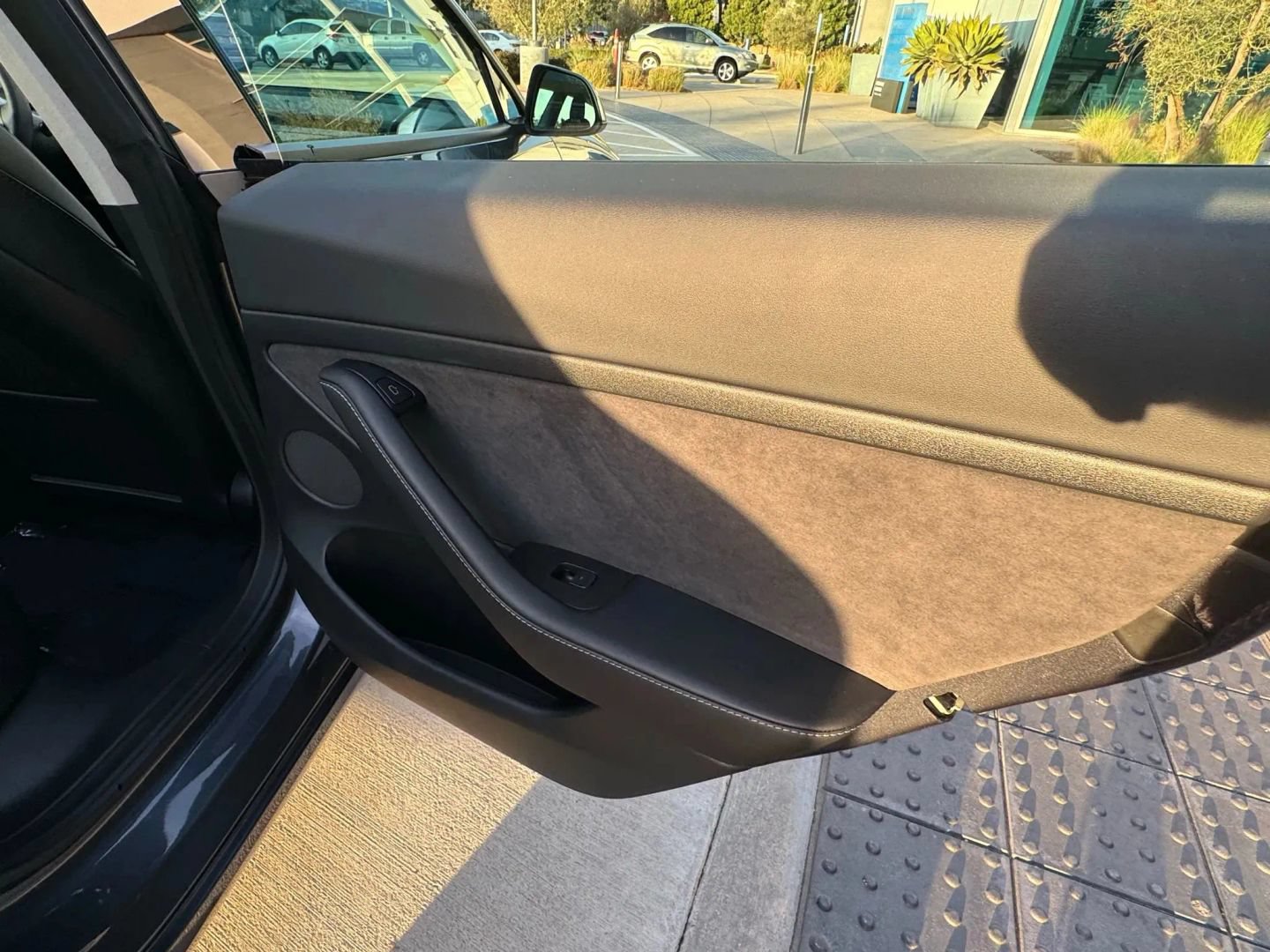 Used 2021 Tesla Model 3 Standard Range Plus RWD image 29