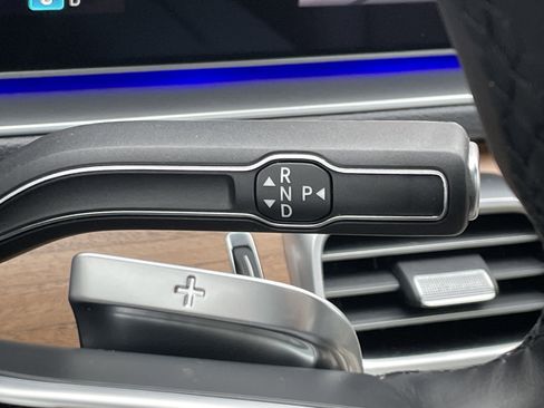 Certified 2025 Mercedes-Benz GLE 450 4MATIC image 28