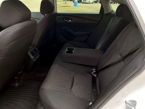 Used 2025 Honda Accord SE image 29