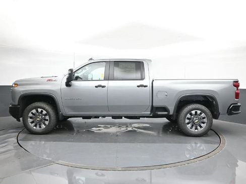 New 2025 Chevrolet Silverado 2500 Custom w/ Custom Value Package image 3