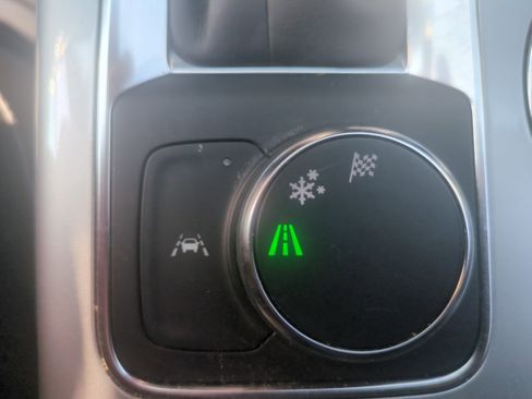 Used 2024 Chevrolet Blazer LT w/ Convenience Package FWD image 26