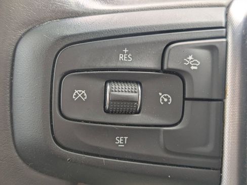 Used 2021 GMC Yukon SLT w/ Rear Media and Nav Package image 14