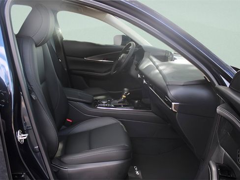 New 2025 MAZDA CX-30 AWD 2.5 S w/ Preferred Package image 24