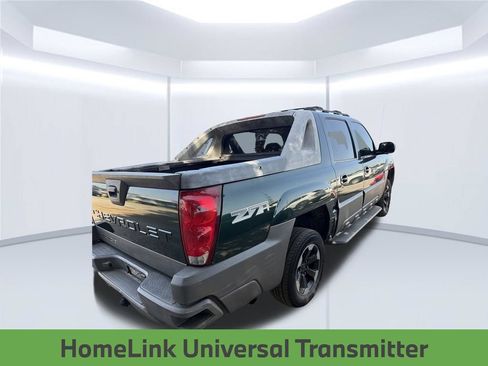 Used 2002 Chevrolet Avalanche 4x4 w/ Off-Road Suspension Pkg image 12