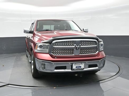 Used 2015 RAM 1500 Laramie w/ Convenience Group image 12