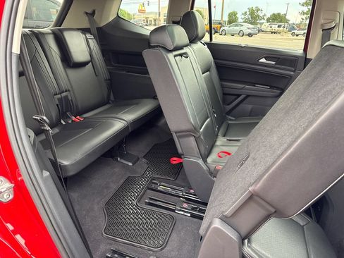 Used 2021 Volkswagen Atlas SE w/ Panoramic Sunroof Package AWD/4WD image 15