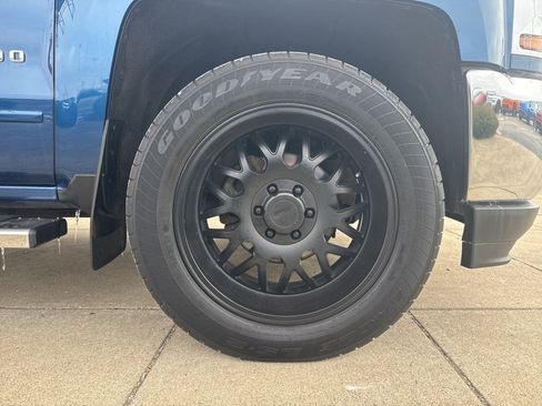 Used 2016 Chevrolet Silverado 1500 LT w/ All Star Edition image 26