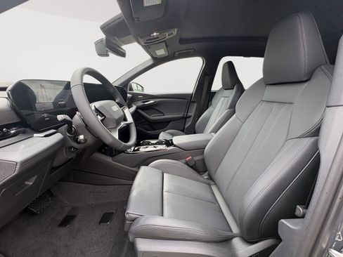 New 2027 Audi Q6 e-tron Premium Plus image 10