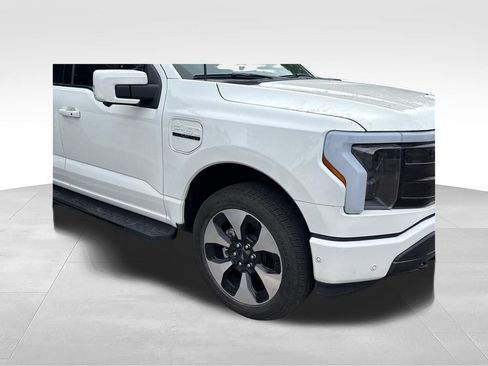 Certified 2023 Ford F150 Lightning Platinum AWD/4WD image 5