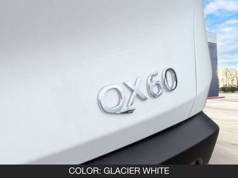 Certified 2025 INFINITI QX60 Pure image 12