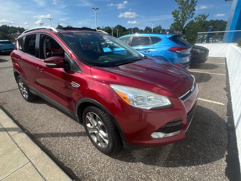 Used 2016 Ford Escape Titanium FWD image 3