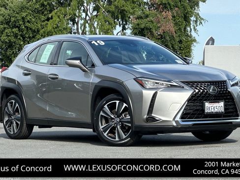Used 2019 Lexus UX 200 w/ Premium Package FWD image 1