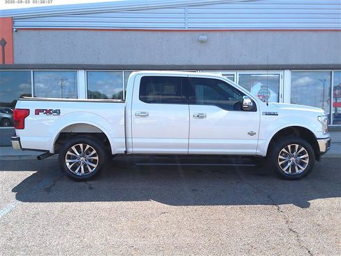 Used 2018 Ford F150 King Ranch w/ Equipment Group 601A Luxury AWD/4WD image 5