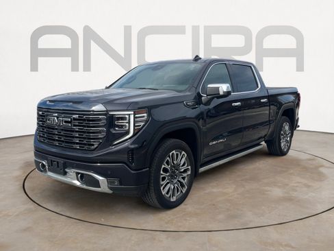 Used 2024 GMC Sierra 1500 Denali Ultimate image 5