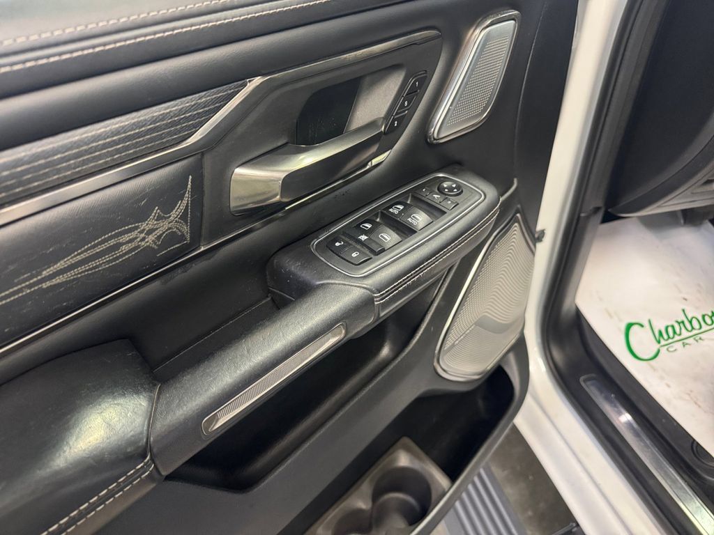 Used 2019 RAM 1500 Limited AWD/4WD image 11
