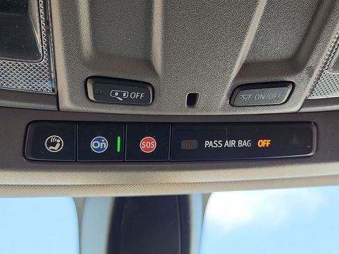 Used 2022 Chevrolet Silverado 1500 Custom RWD image 10
