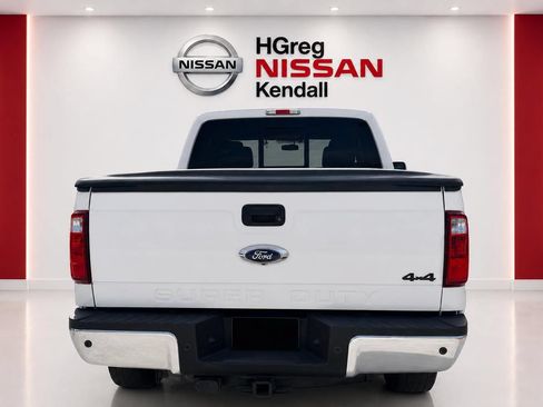 Used 2015 Ford F250 Lariat w/ Chrome Package AWD/4WD image 6