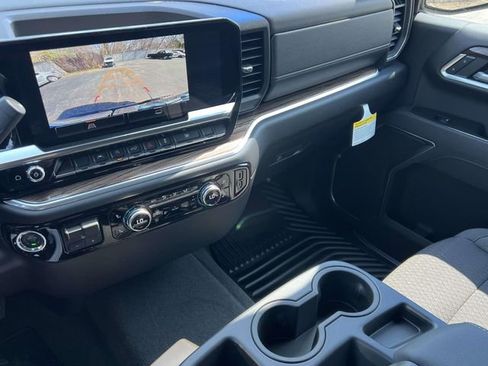 New 2026 GMC Sierra 1500 Elevation image 30