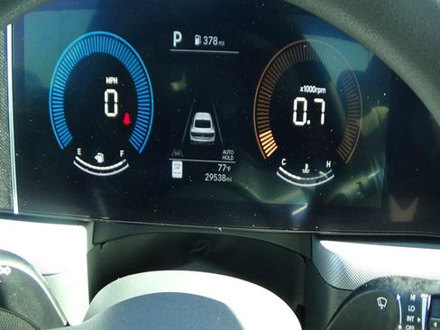 Used 2025 Hyundai Sonata SEL FWD image 21