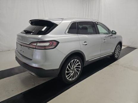 Used 2020 Lincoln Nautilus Reserve w/ Equipment Group 201A AWD/4WD image 3