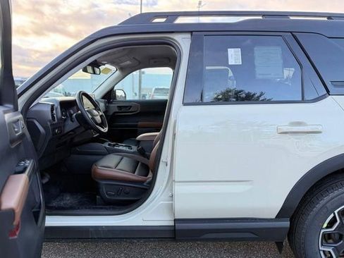 New 2025 Ford Bronco Sport Outer Banks image 11