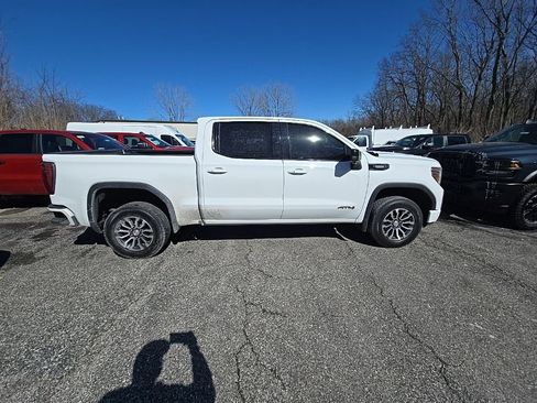 Used 2021 GMC Sierra 1500 AT4 w/ AT4 Value Package image 9