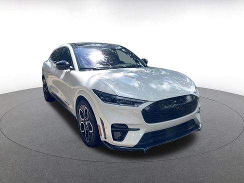 Used 2023 Ford Mustang Mach-E GT image 1