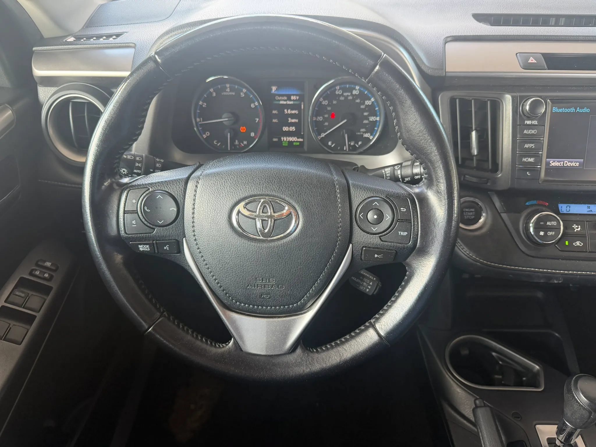 Used 2016 Toyota RAV4 XLE w/ Convenience Package AWD/4WD image 15