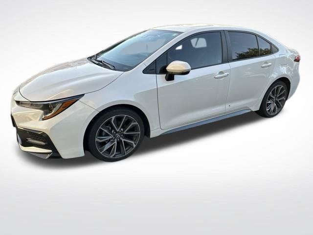 Used 2021 Toyota Corolla XSE FWD image 5