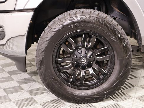 Used 2022 RAM 2500 Laramie image 18