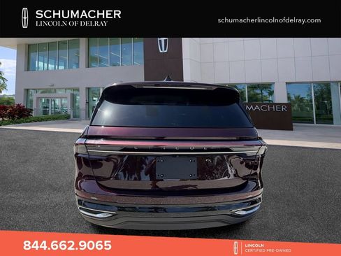 Used 2024 Lincoln Nautilus Premier AWD/4WD image 6